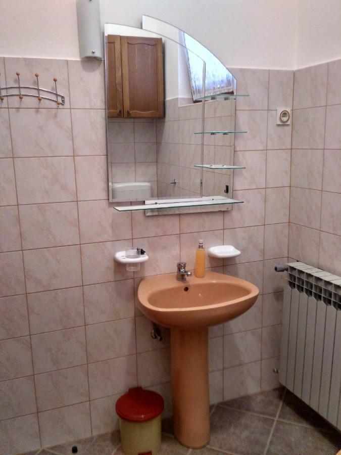 Apartmani Tonica Сукошан Екстер'єр фото