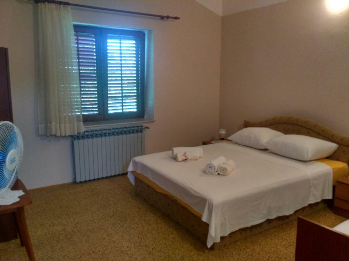 Apartmani Tonica Сукошан Екстер'єр фото